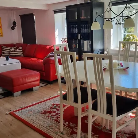 Stouwhuset Oster Hurup * Hadsund