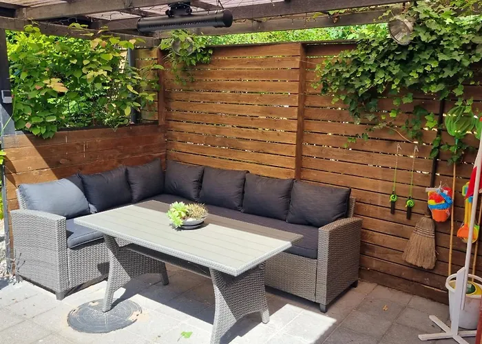 Stouwhuset Oster Hurup * Hadsund